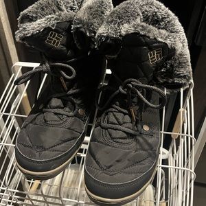 Columbia Women’s Heavenly™ Shorty Omni-Heat™ Boot